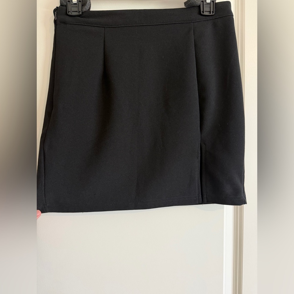 SHEIN Classic Black Pencil Skirt